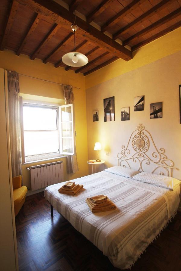 Suite Tra I Tetti Con Bagno Privato Pisa Exterior foto